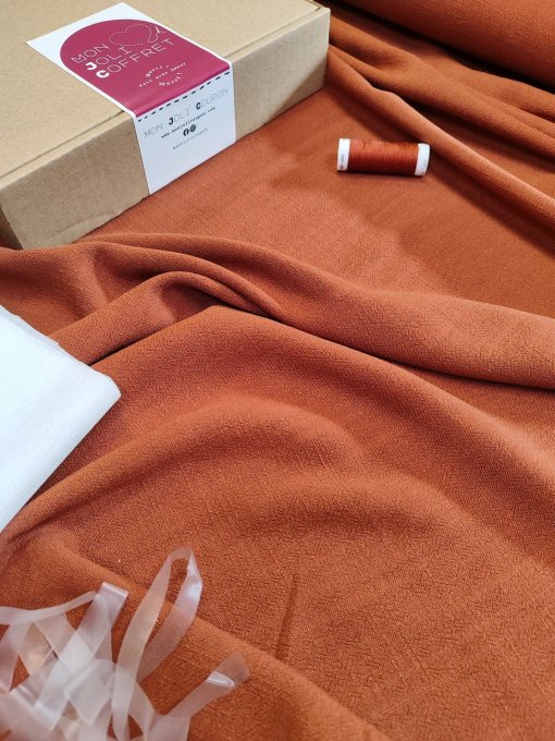 Mon Joli Coffret - La Robe Sorelle" Version Longue" - Coffret n°8 B-Lin Viscose