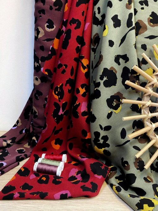 Twill de Viscose Fléo Rouge - Coupon 1.30m