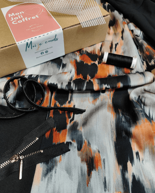 Mon Joli Coffret - La Veste Bloomy - Satin de Viscose Stretch Vibrato 
